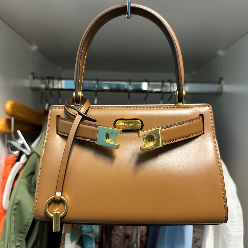 Tory Burch mini Lee Radziwill leather bag with cross body strap in brown.